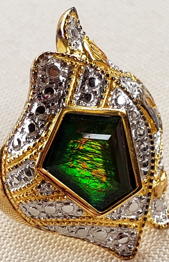 New Korite stering ring.